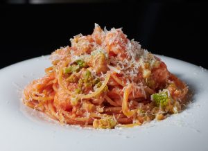 R3 Club Lounge Roppongi Shrimp Tomato Spaghetti